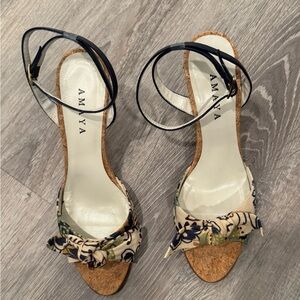 Amaya Women's Floral Wedge Sandal- Navy and Cream